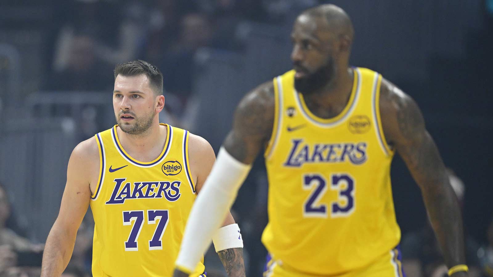 Close-up video of Lakers star Luka Doncic’s injury shows his NSFW reaction to Cavs’ weird court
