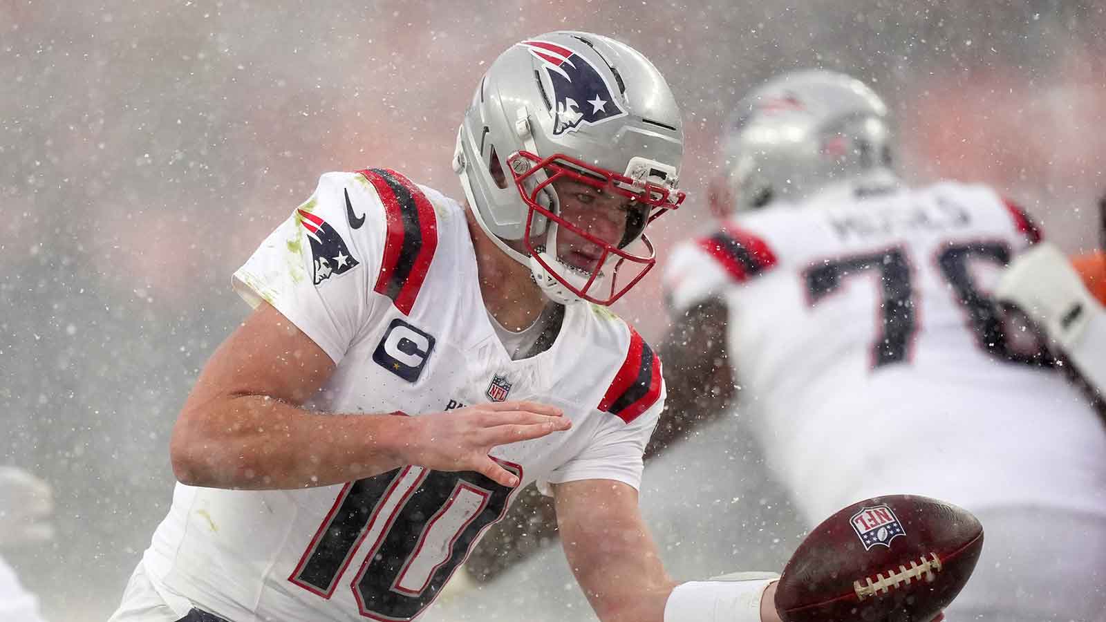 Mike Vrabel’s cryptic Patriots Drake Maye shoulder injury response is Super Bowl storyline to watch