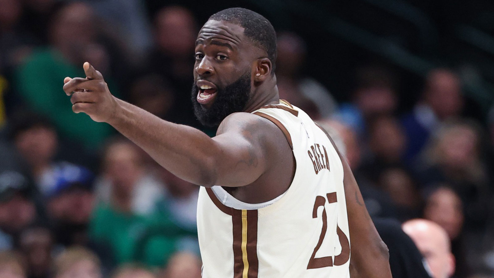 Warriors’ Draymond Green blasts Jeanie Buss for alleged LeBron James criticism