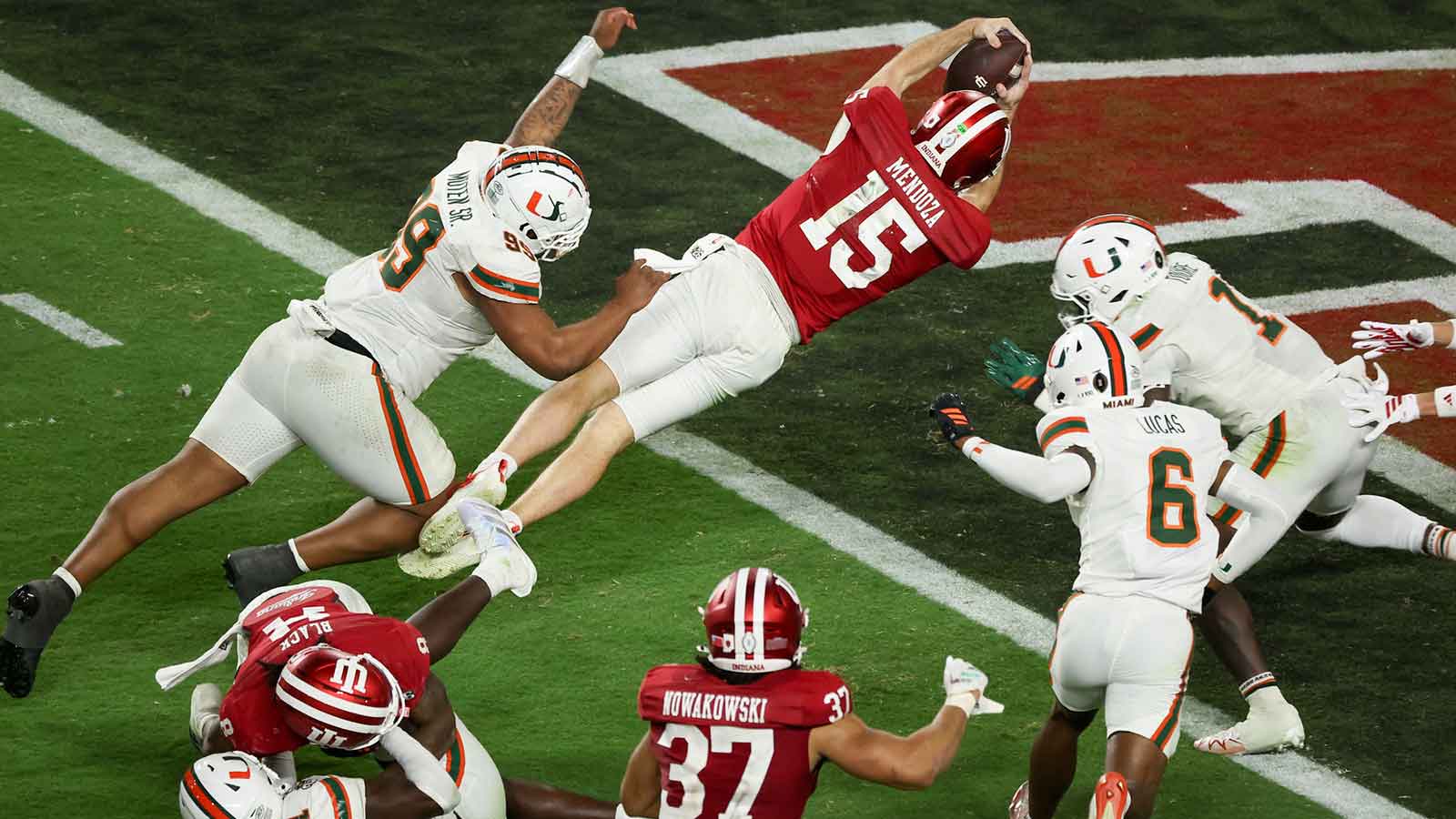 Fernando Mendoza makes Miami regret rejecting his walk-on spot