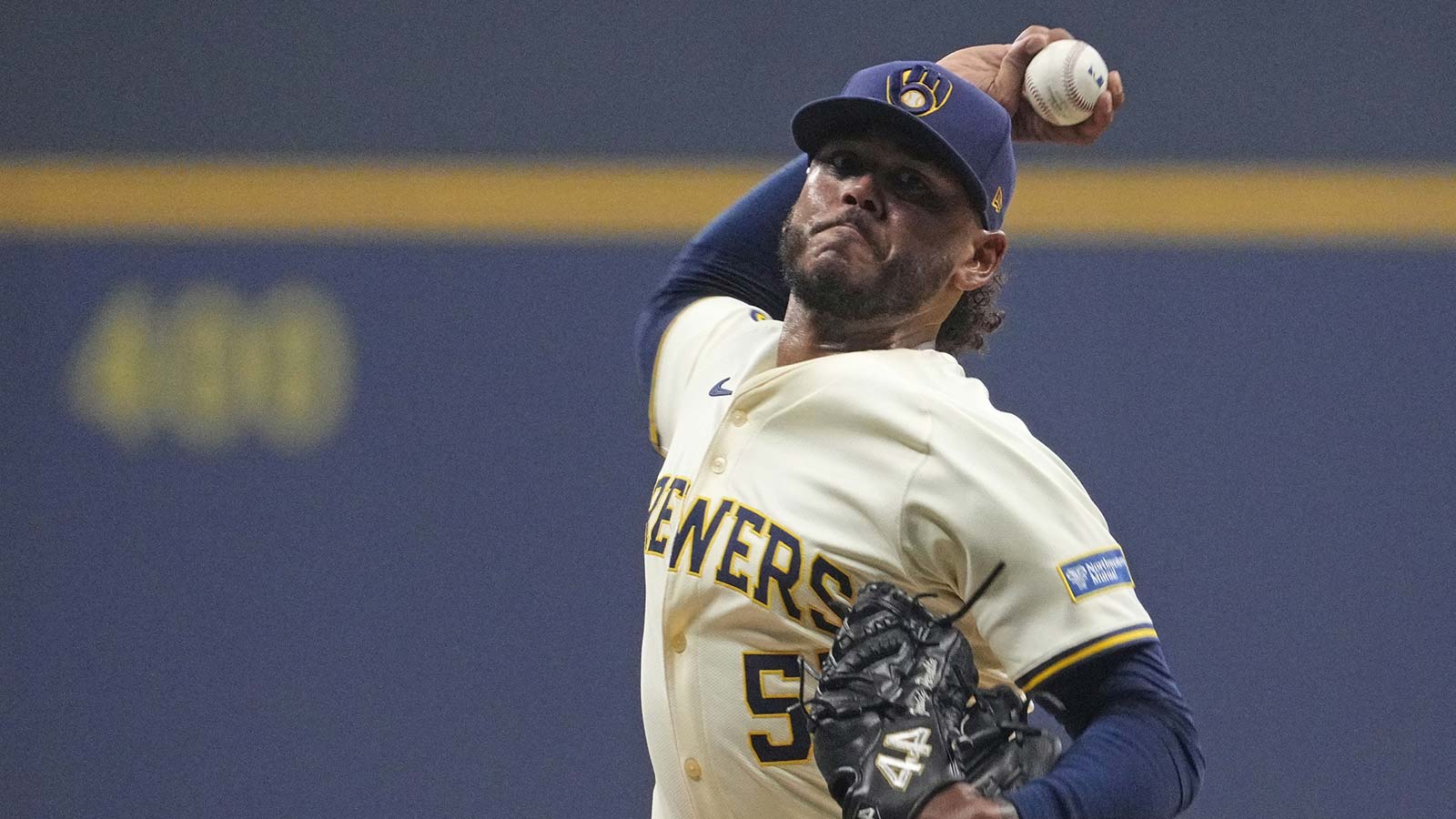 Mets on verge of acquiring Freddy Peralta from Brewers
