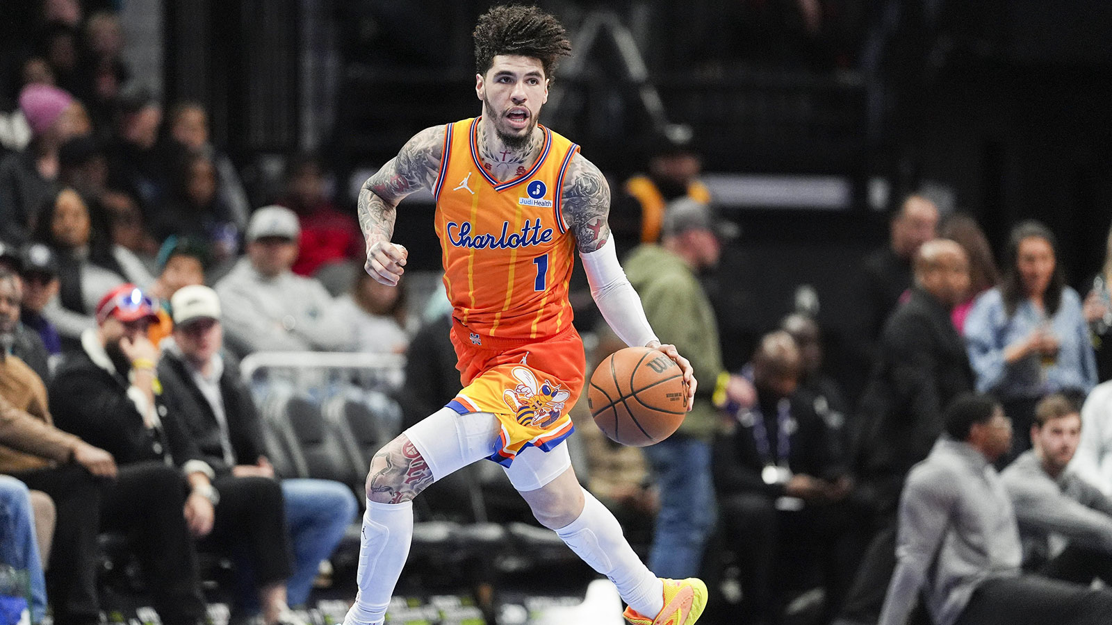 Hornets make franchise history with ridiculous lead vs 76ers