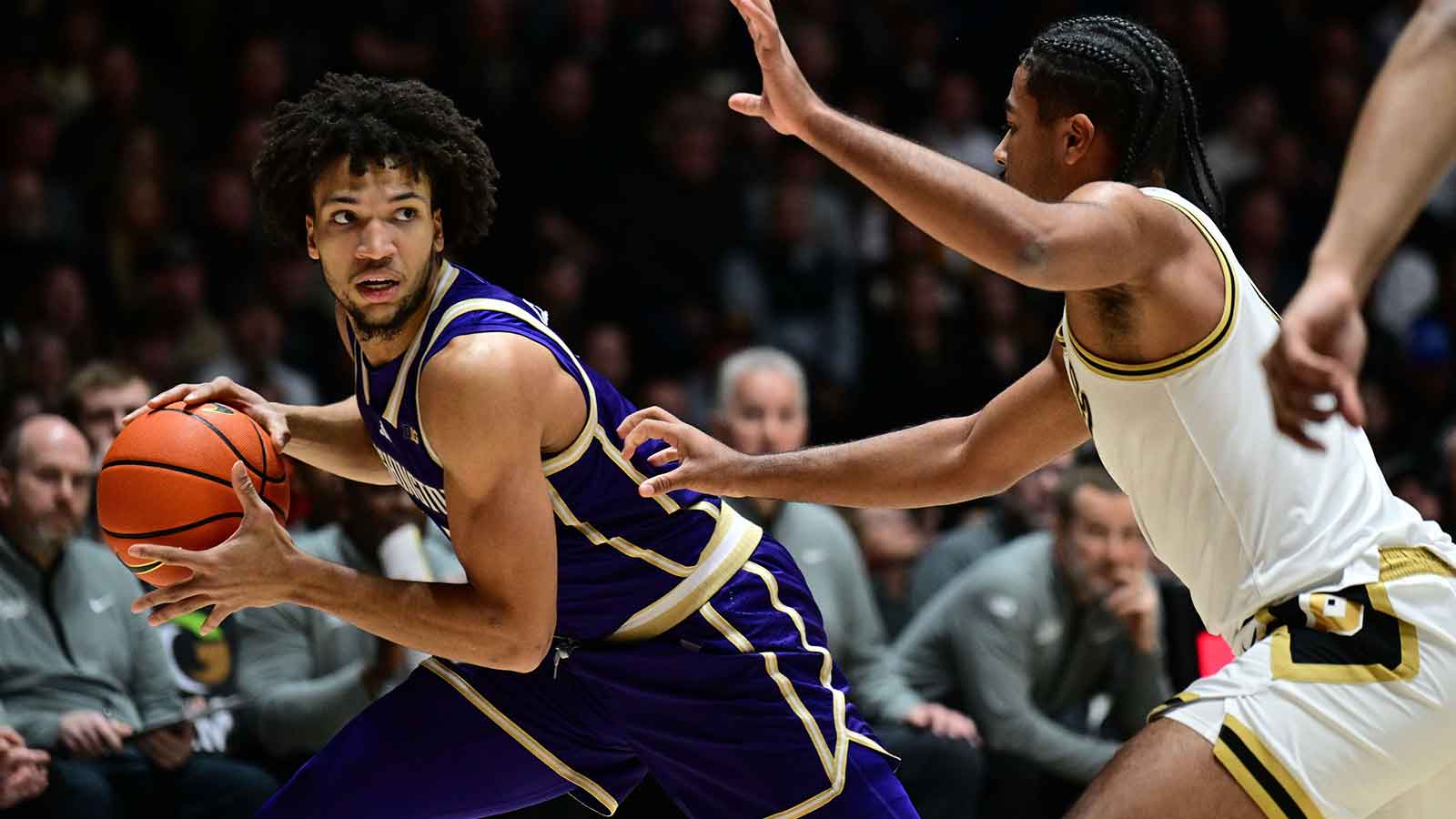 Desmond Claude ‘steps away’ from on-court activities after ankle setback