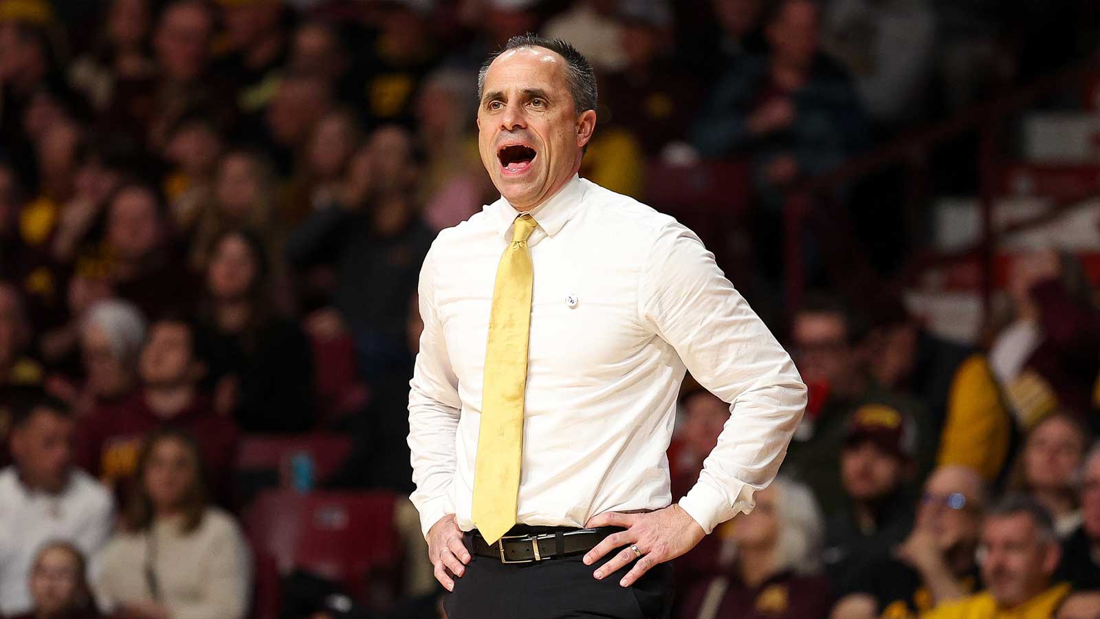https://wp.clutchpoints.com/wp-content/uploads/2026/01/Iowa-Hawkeyes-head-coach-Ben-McCollum-reacts-during-the-first-half-at-Williams-Arena-against-the-Minnesota-Golden-Gophers.jpg