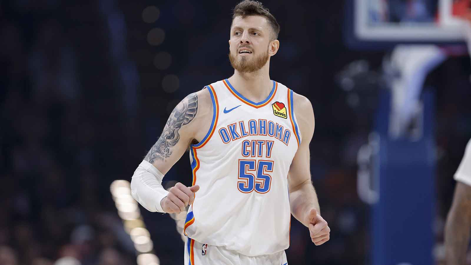 Thunder’s Isaiah Hartenstein makes incredible move amid heavy winter snowstorm