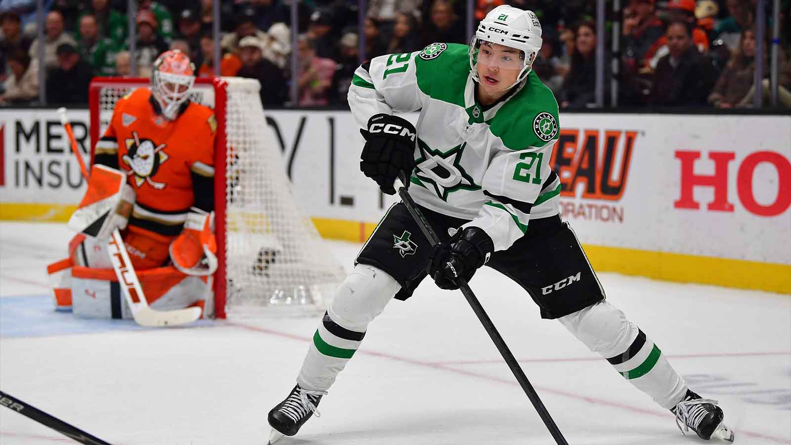 Penguins rumors: Pittsburgh is interested in Jason Robertson in trade market