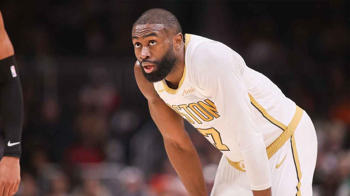 Boston Celtics guard Jaylen Brown (7) in action against the Atlanta Hawks in the first quarter at State Farm Arena.