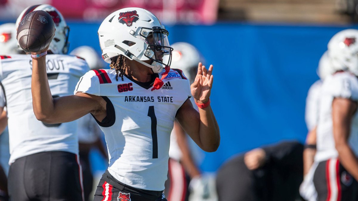 Arkansas State Red Wolves quarterback Jaylen Raynor (1) warms up before Arkansas State Red Wolves take on the Northern Illinois Huskies during the Camellia Bowl at Cramton Bowl