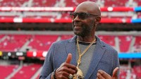 Former San Francisco 49ers widereceiver Jerry Rice looks on during warmups before the game against the Jacksonville Jaguars at Levi's Stadium.