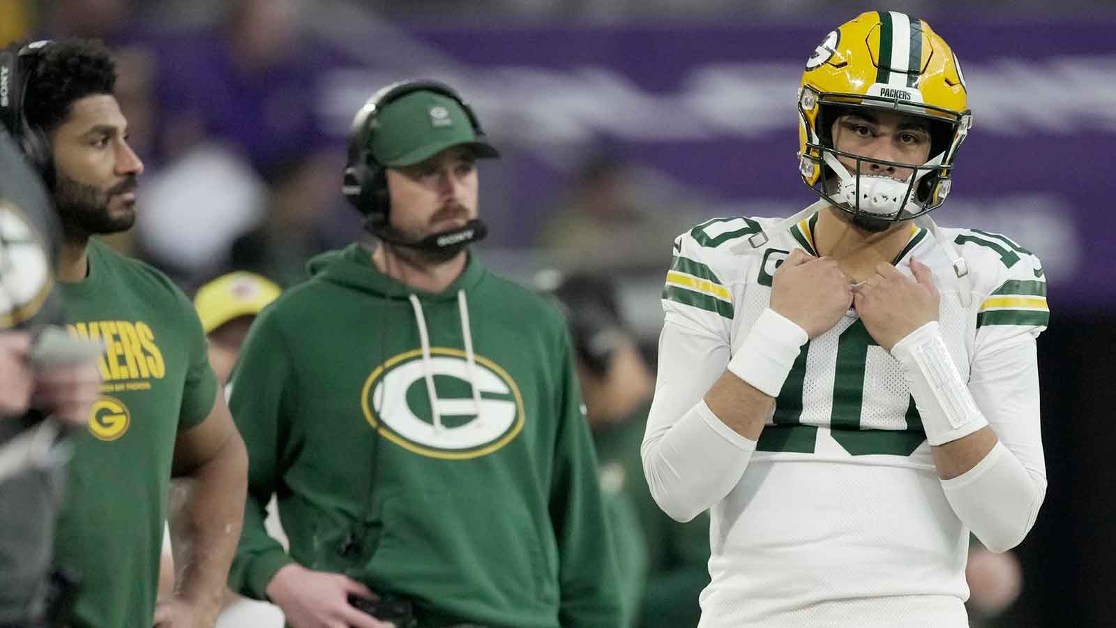 Green Bay Packers quarterback Jordan Love (10) watches from the sidelines during the first quarter of their game against the Minnesota Vikings Sunday, January 4, 2026 at U.S. Bank Stadium in Minneapolis, Minnesota.