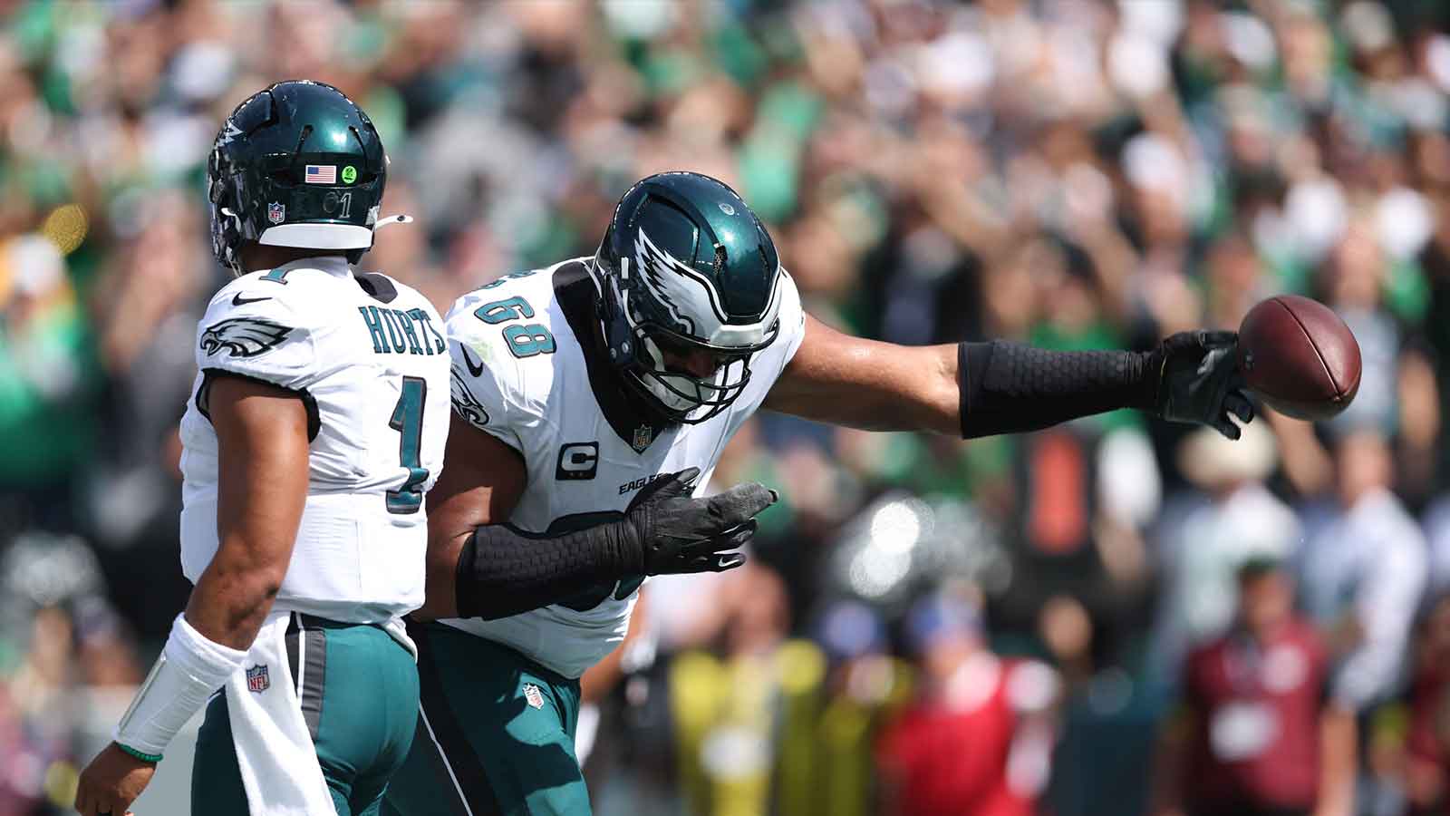 Offensive struggles hurt Eagles players just like they do fans