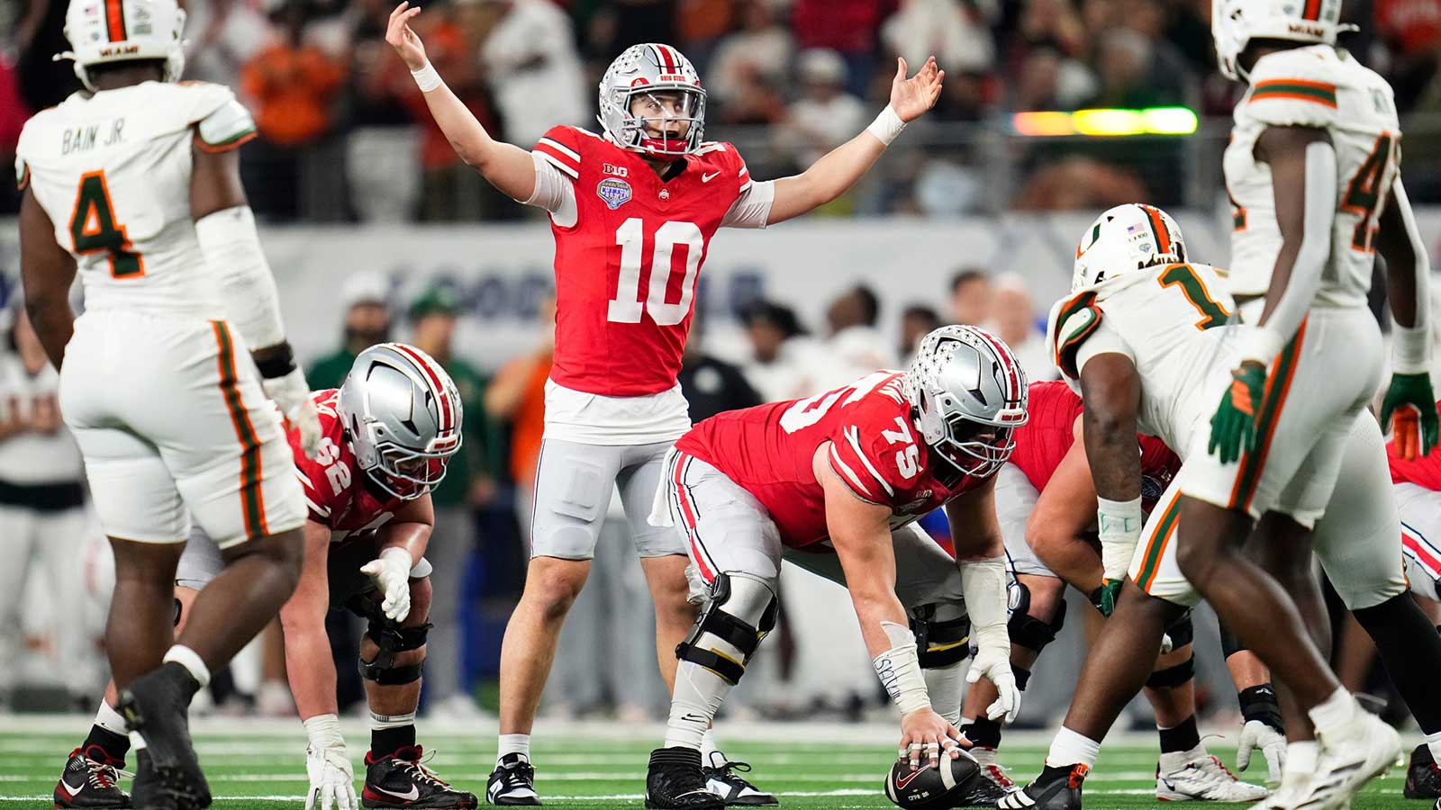 Ohio State lands ex-UCLA quarterback in transfer portal