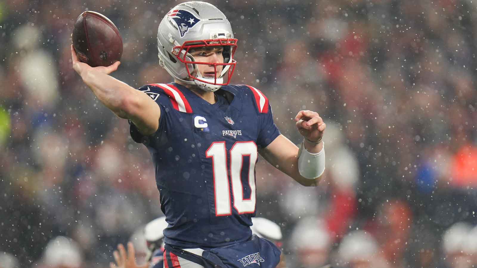 Key Drake Maye protector added to injury report before Patriots-Broncos game