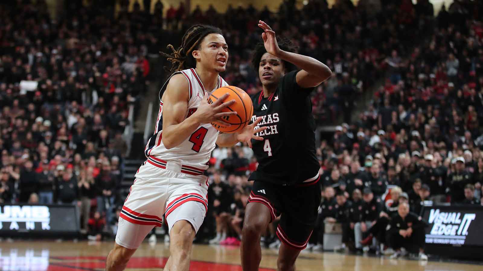 Houston basketball freshman Kingston Flemings drops 42 in loss to Texas Tech