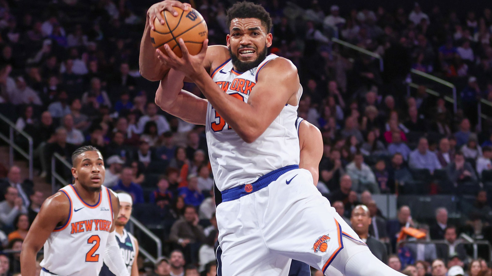 Zach Lowe gets real on Knicks’ Karl-Anthony Towns All-Star snub