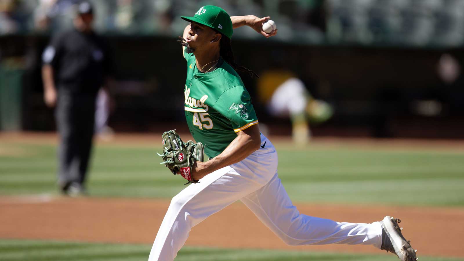 Angels claim pitcher off waivers from Marlins with latest roster move