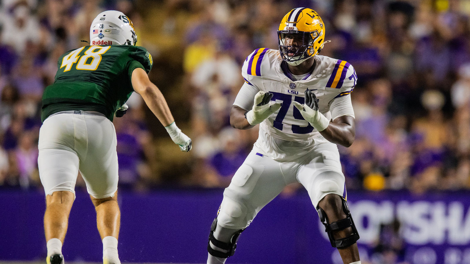 The LSU football player who entered, withdrew from transfer portal within an hour