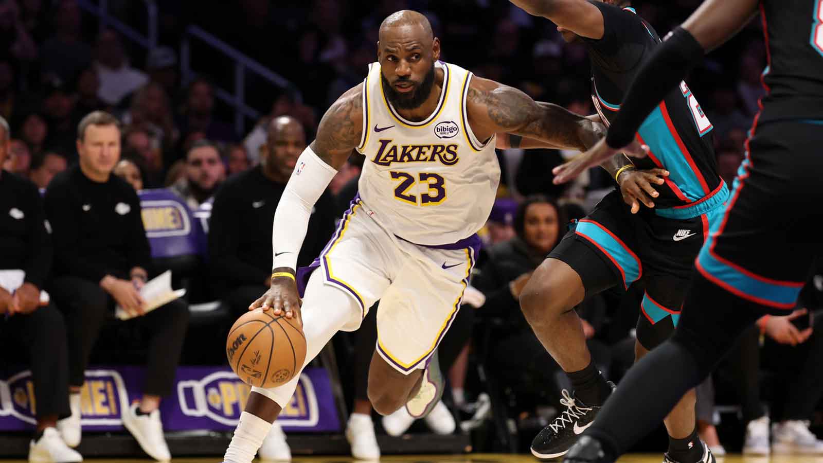 Lakers’ LeBron James matches Magic Johnson in NBA history — here’s how he did it