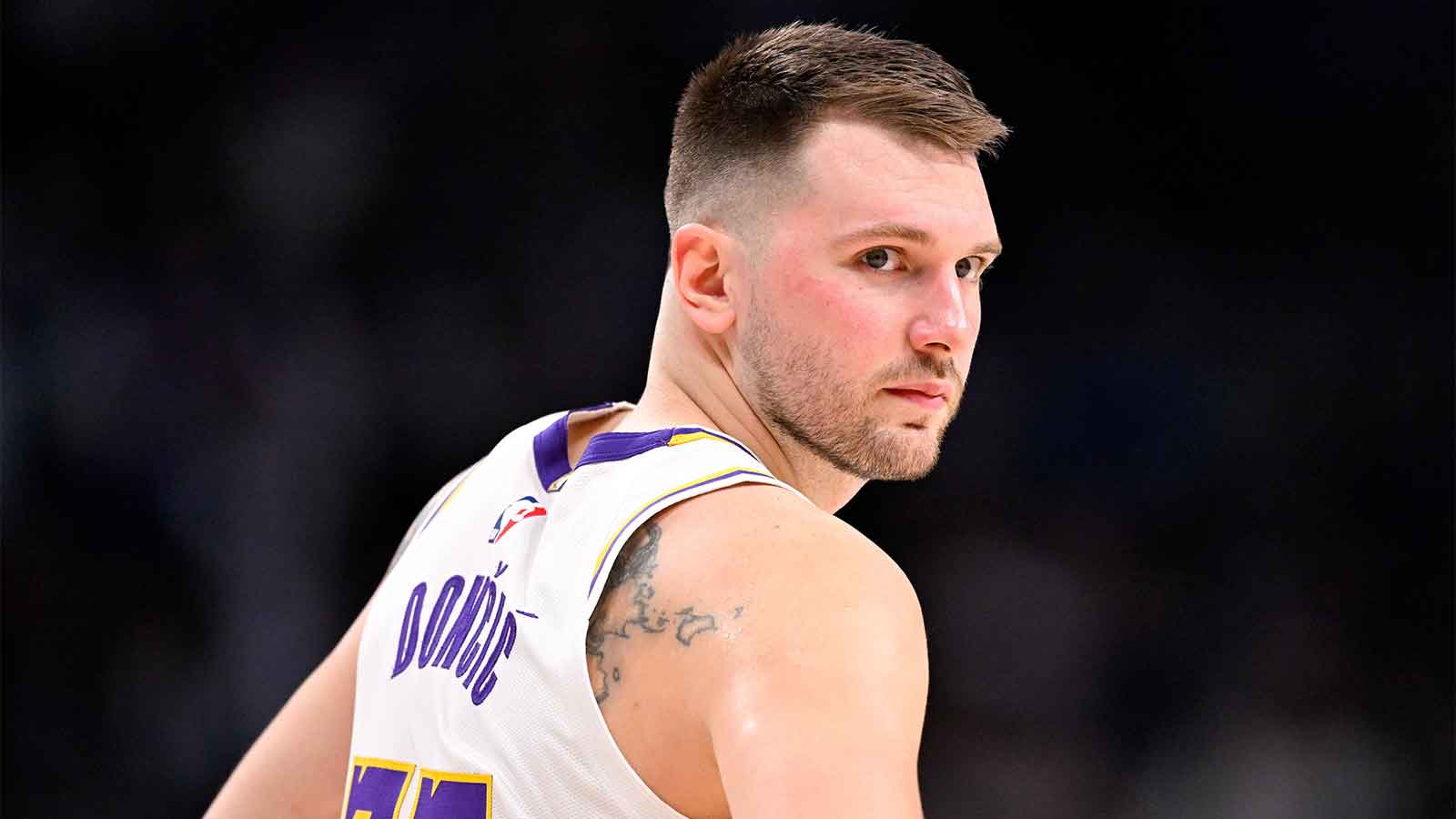 Los Angeles Lakers guard Luka Doncic (77) looks back during the game against the Dallas Mavericks at the American Airlines Center.