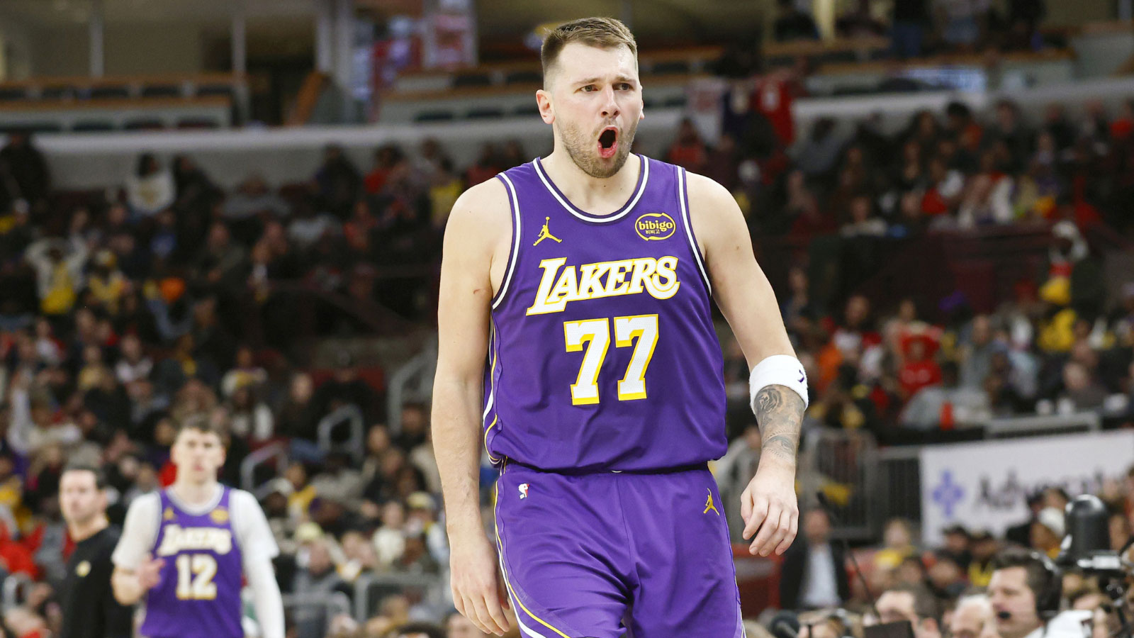 Lakers’ Luka Doncic makes wild claim about dunking between the legs