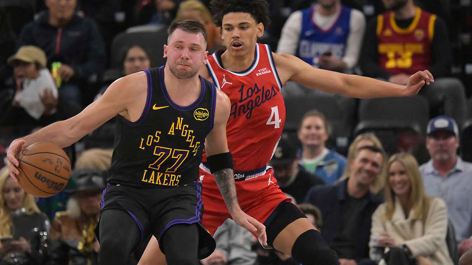 Dwyane Wade gives Lakers harsh reality check while getting smoked by Clippers