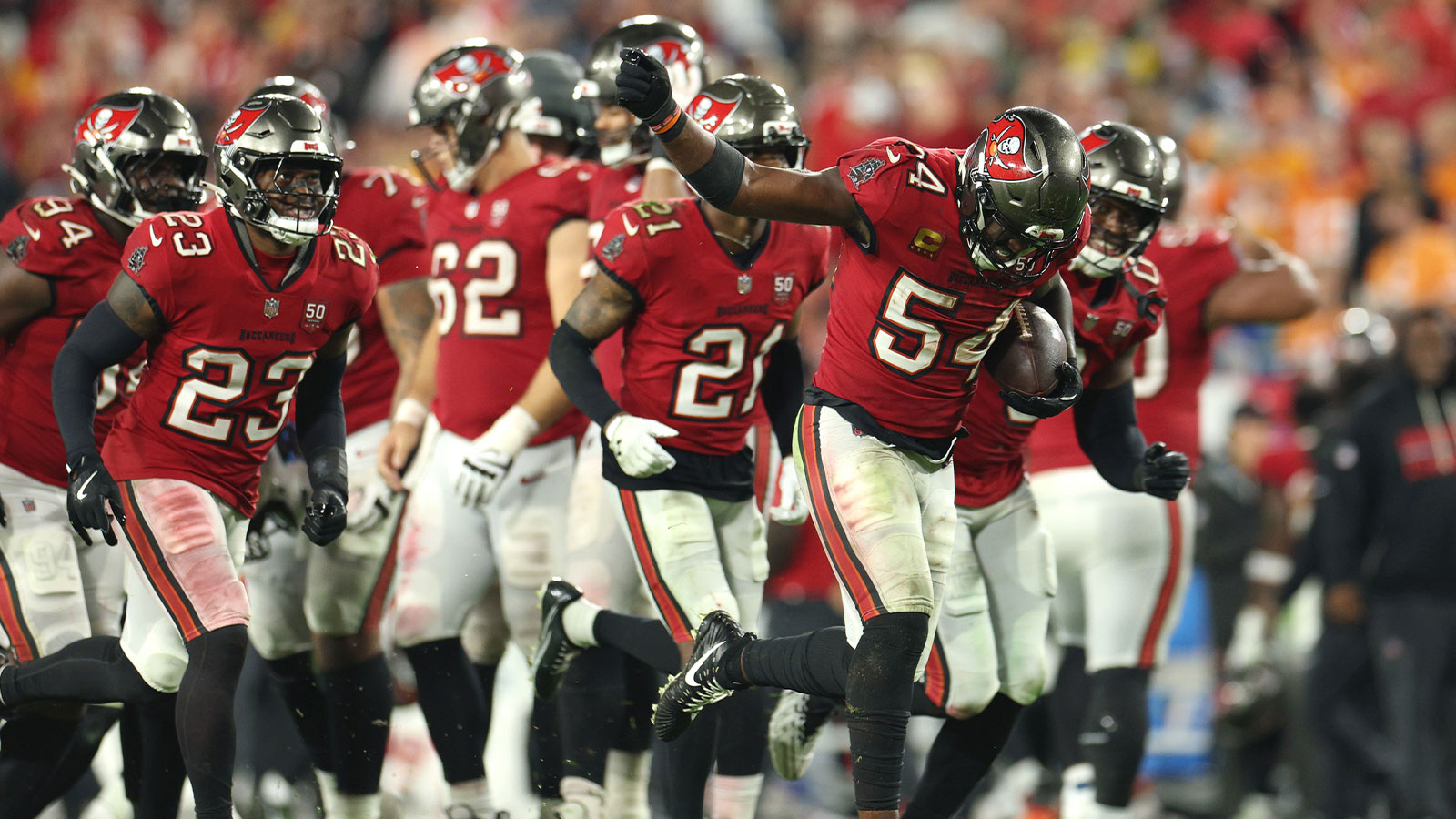 Tampa Bay Buccaneers linebacker Lavonte David (54) recovers a fumble by the Carolina Panthers in the second half at Raymond James Stadium.