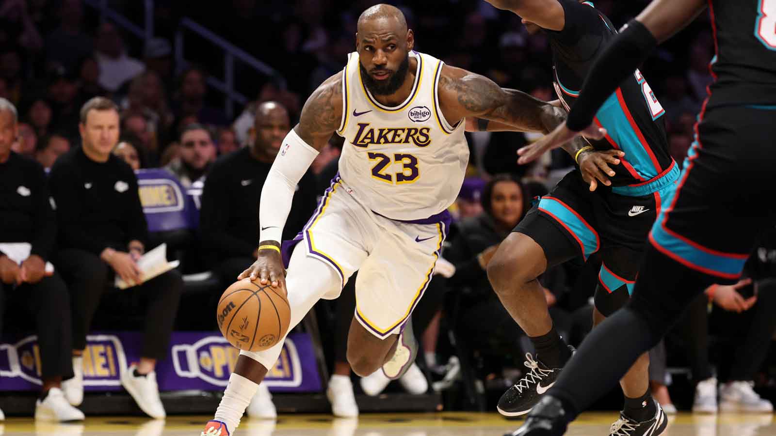 Is Rich Paul sending message from LeBron James with Lakers not contenders take?