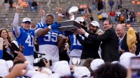 Manny Diaz, head football coach at Duke, celebrates a 42-29 win with his team against Arizona State in the Tony the Tiger Sun Bowl at Sun Bowl Stadium in El Paso, Texas, on Wednesday, Dec. 31, 2025. © Gaby Velasquez/ El Paso Times / USA TODAY NETWORK via Imagn Images