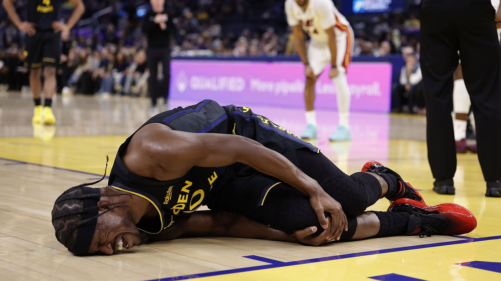 Warriors’ Steve Kerr, Stephen Curry react to Jimmy Butler’s concerning knee injury vs. Heat