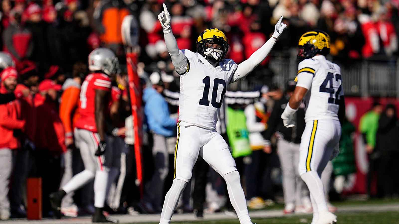 Michigan football gets All-Big Ten star back after transfer portal dalliance