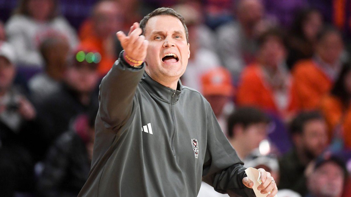 NC State Wolfpack head coach Will Wade yells down court Tuesday, Jan. 20, 2026, during the NCAA men’s basketball game against the Clemson Tigers at Littlejohn Coliseum in Clemson, South Carolina.