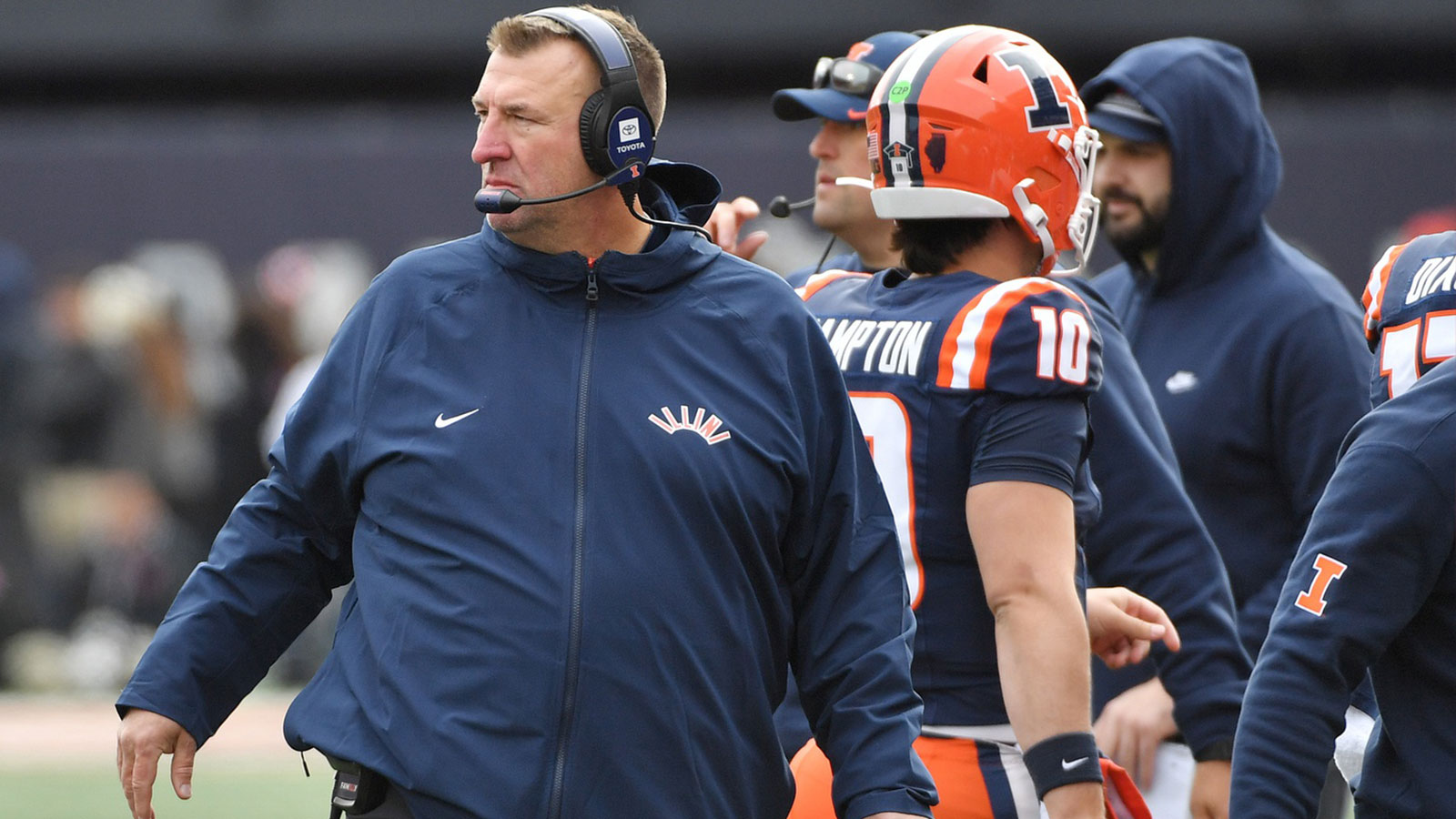 Illinois Fighting Illini head coach Bret Bielema on the sidelines during the second half against the Rutgers Scarlet Knights at Memorial Stadium.