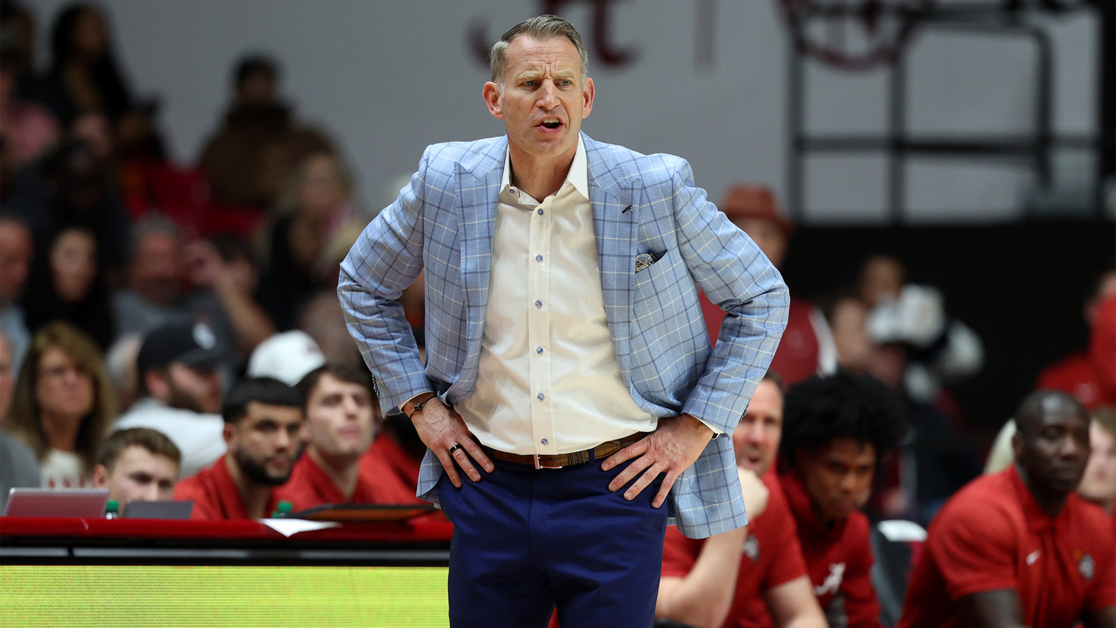 Alabama Crimson Tide head coach Nate Oats reacts from the sidelines during the first half against the Texas Longhorns at Coleman Coliseum.