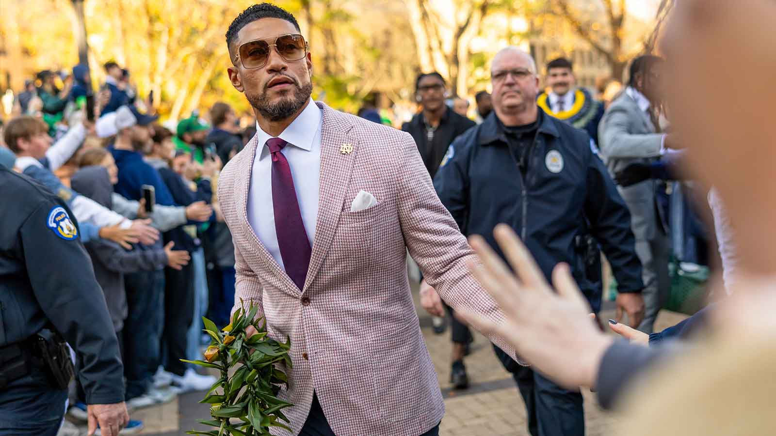 Marcus Freeman expected to stay with Notre Dame football despite Ravens, Steelers openings