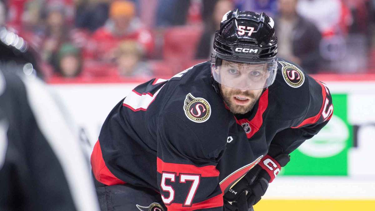 Ottawa Senators left wing David Perron (57) gets in position for a faceoff in the first period against the Washington Capitals at the Canadian Tire Centre.