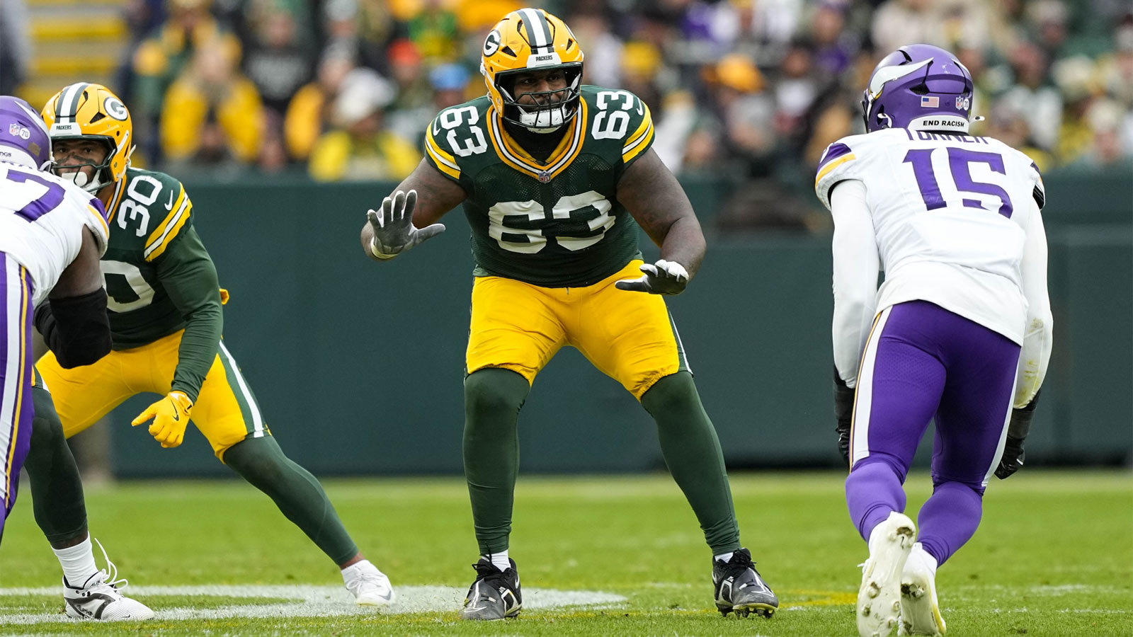 Packers OL arrested at LaGuardia for firearm possession