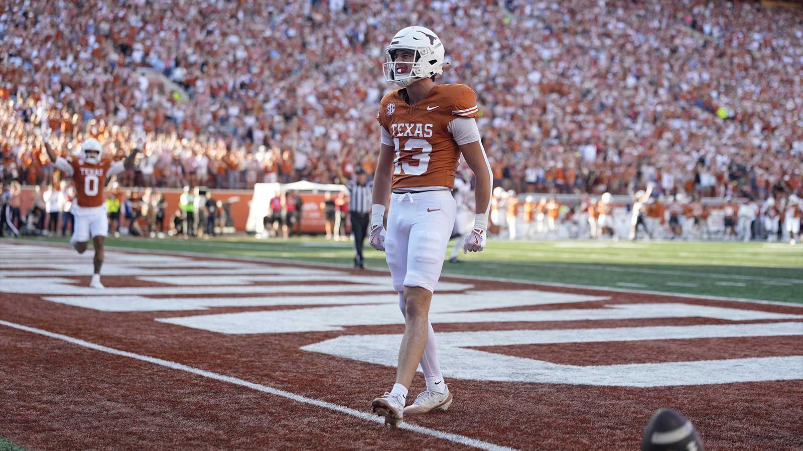 Receiver ditches Texas for Oklahoma football in transfer portal