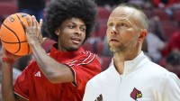 Louisville basketball news: Pat Kelsey confirms former G-Leaguer won't play for Cardinals this season