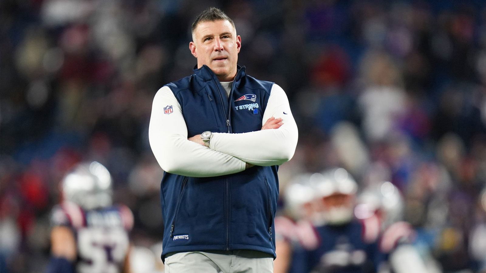 Patriots’ Mike Vrabel explains controversial decision to kick PAT up 15-3 vs. Chargers