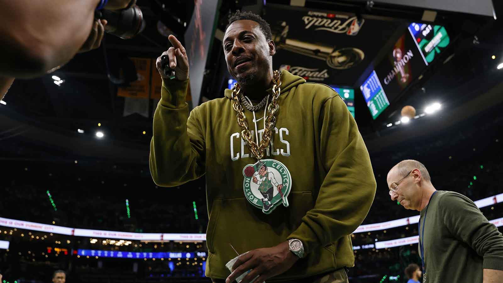 Paul Pierce sends Karl-Anthony Towns trade advice to Knicks