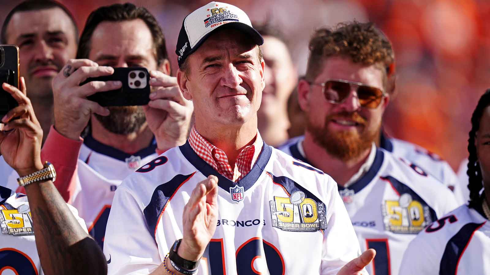 Ron Chenoy-Imagn Images