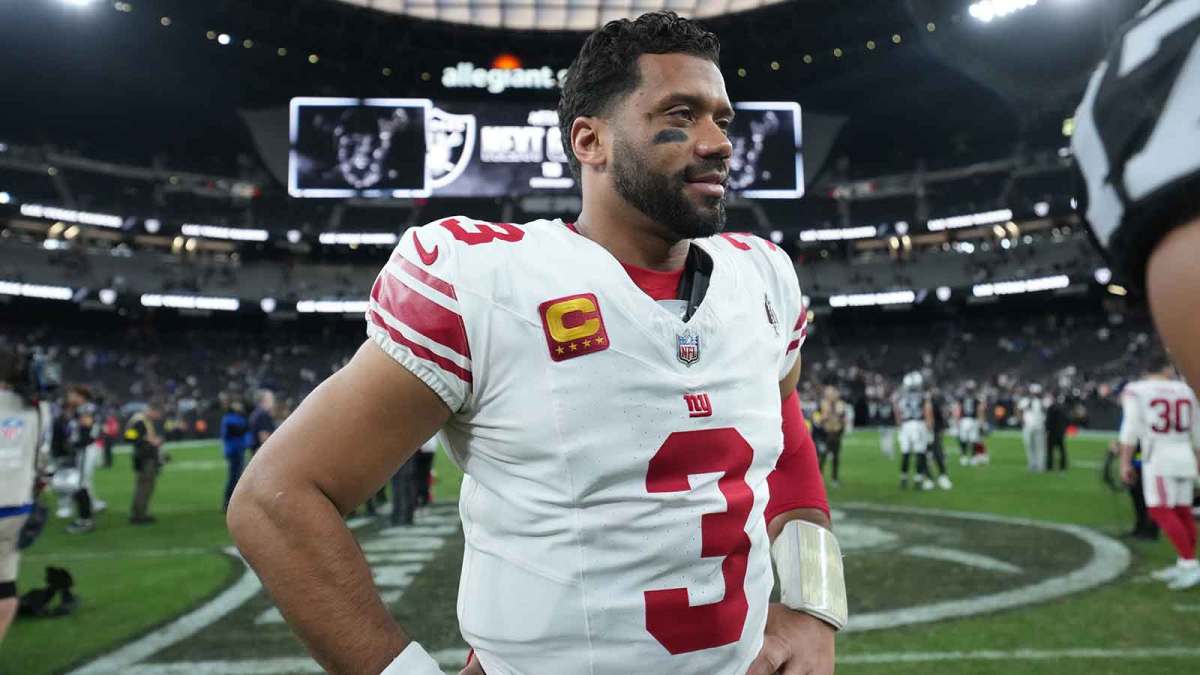 New York Giants quarterback Russell Wilson (3) looks on after the game against the Las Vegas Raidersat Allegiant Stadium. Mandatory Credit: Kirby Lee-Imagn Images