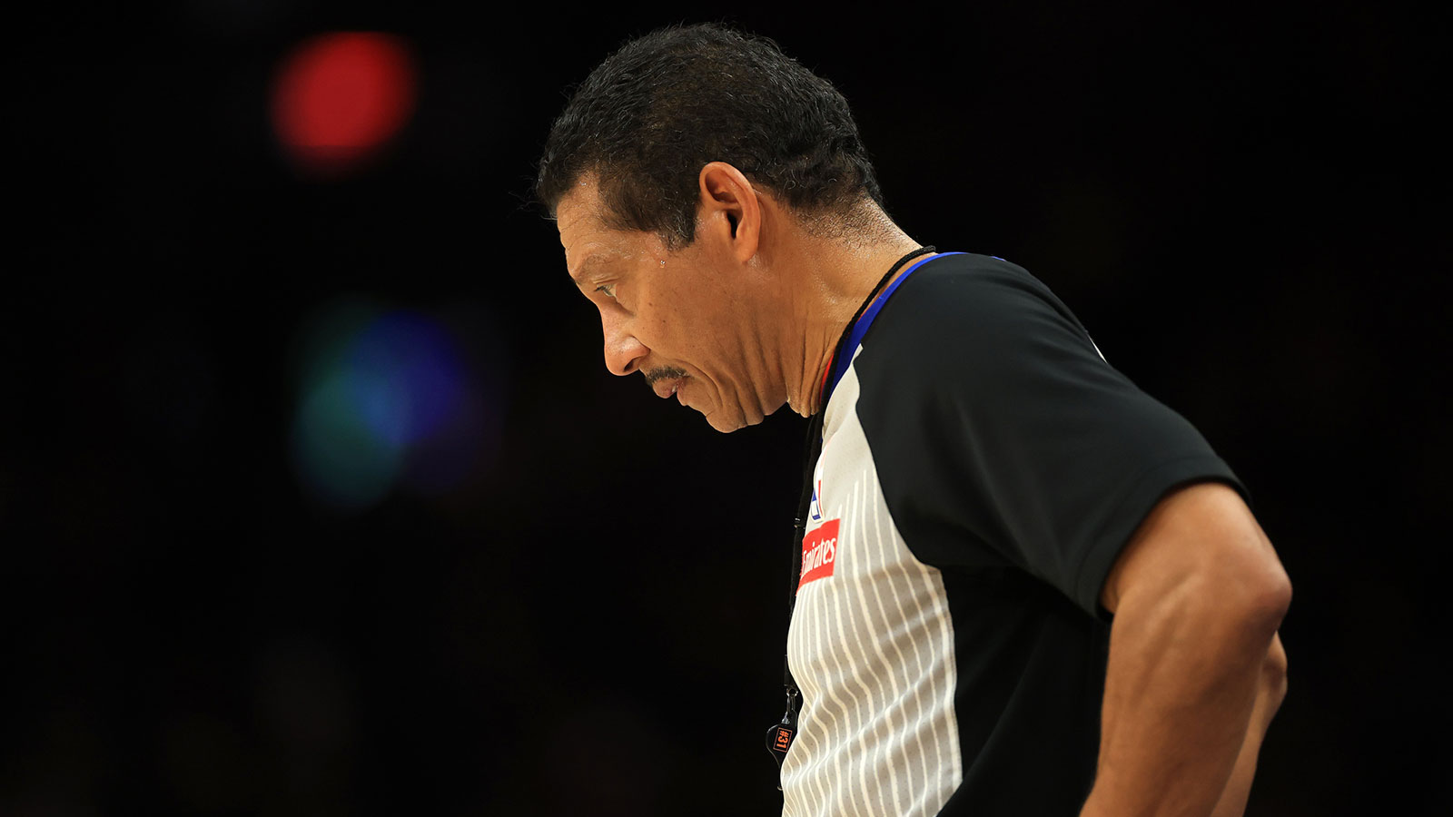 Bill Kennedy exits 76ers-Magic game in wheelchair with leg injury