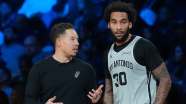 Spurs News Mitch Johnson On Wasting Monster Julian Champagnie Game