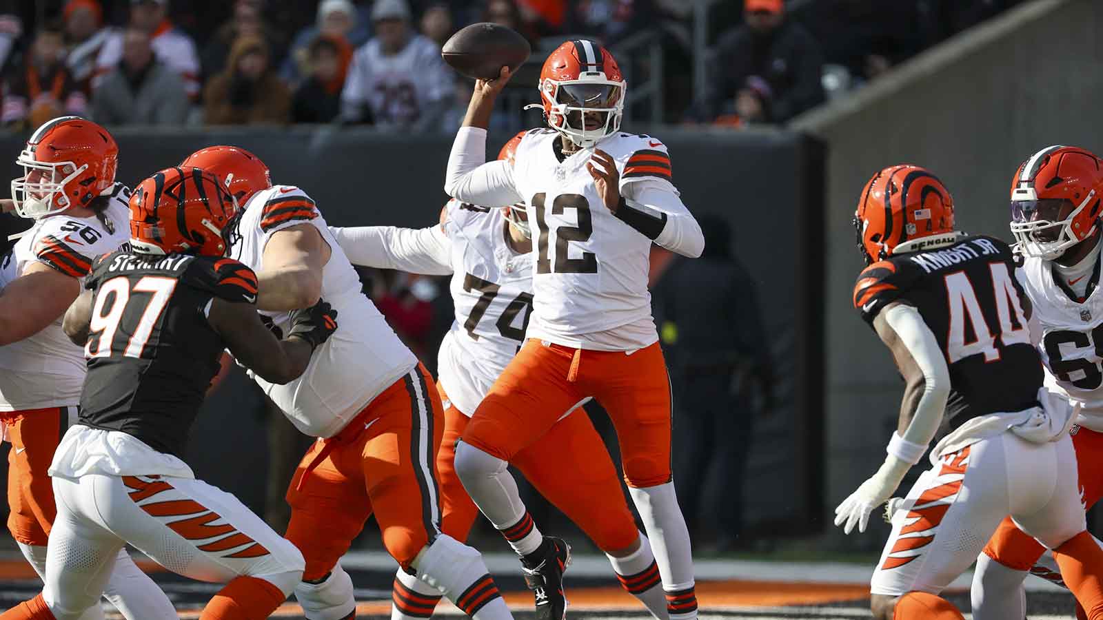 Cleveland Browns quarterback Shedeur Sanders (12) passes against the Cincinnati Bengals during the first quarter at Paycor Stadium.