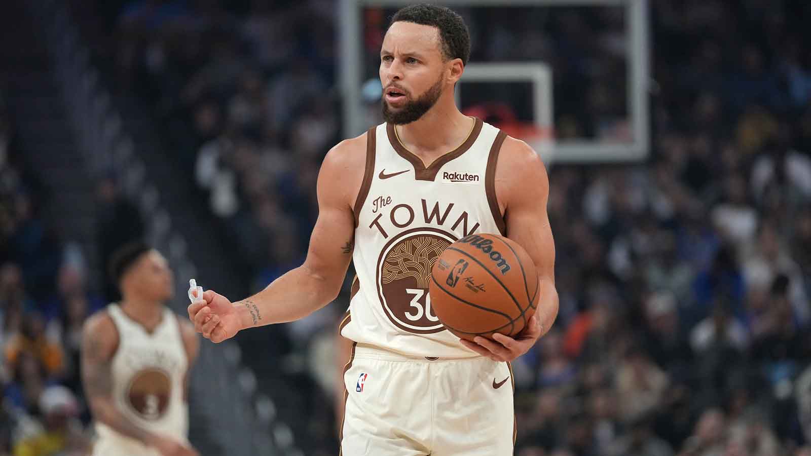 Warriors’ Stephen Curry ruled out for remainder of Pistons showdown