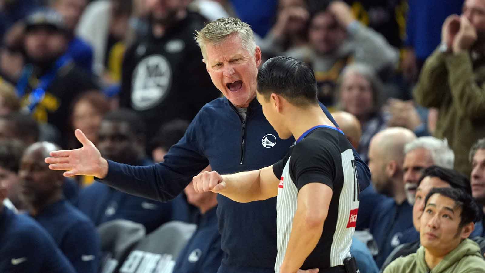 Snoop Dogg’s reaction to Warriors HC Steve Kerr’s controversial ejection goes viral