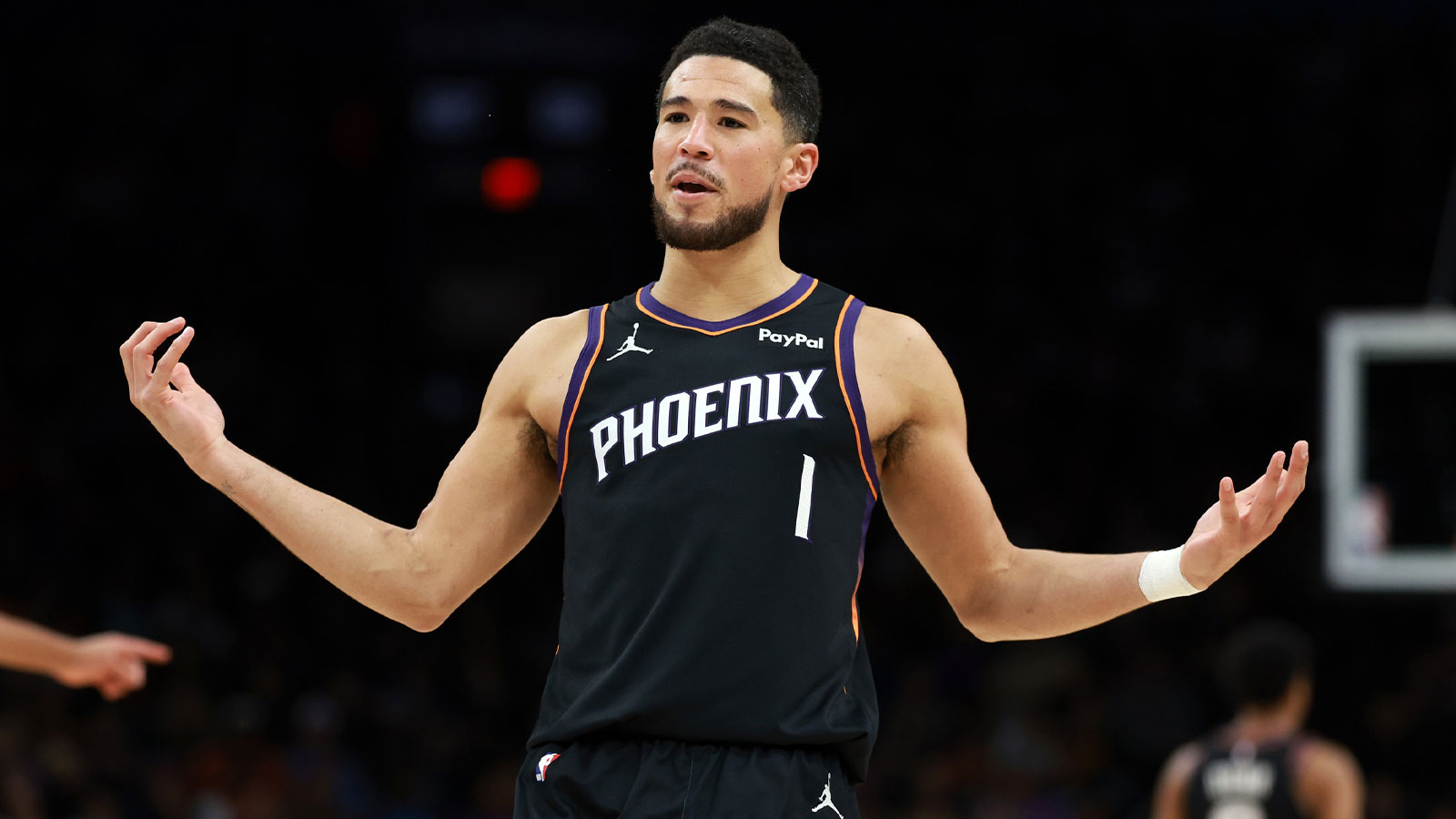 Suns’ Devin Booker takes down Thunder with dagger 3