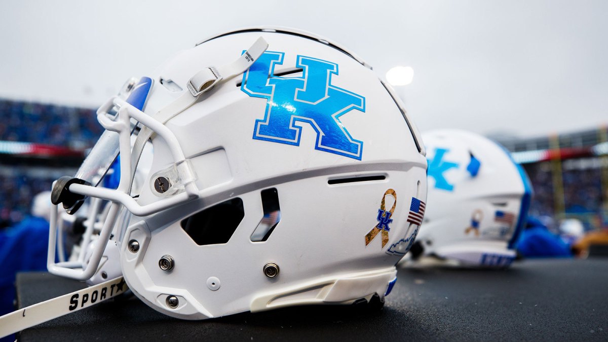 Kentucky Wildcats helmets at Kroger Field.