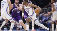 Thunder guard/forward Jalen Williams (8) drives to the basket against the Utah Jazz during the second half at Paycom Center